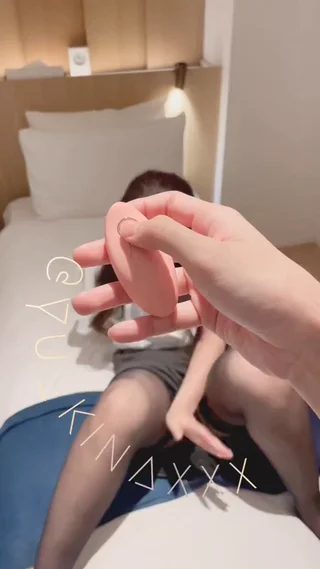 여친 거시기에 에그 넣고 참아보라고 함  한국야동  국산야동 한국야동