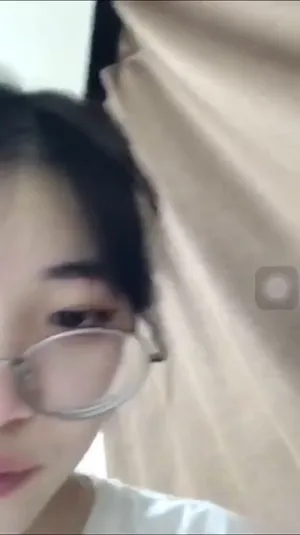 존귀 백보안경녀 영통자위  국산야동 한국야동