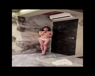 쓰리썸 욕플에 최고의 오르가즘녀  국산야동 한국야동