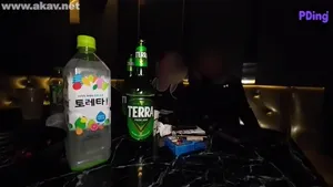 회식 중 후배 여직원과의 뒷풀이  국산야동 한국야동